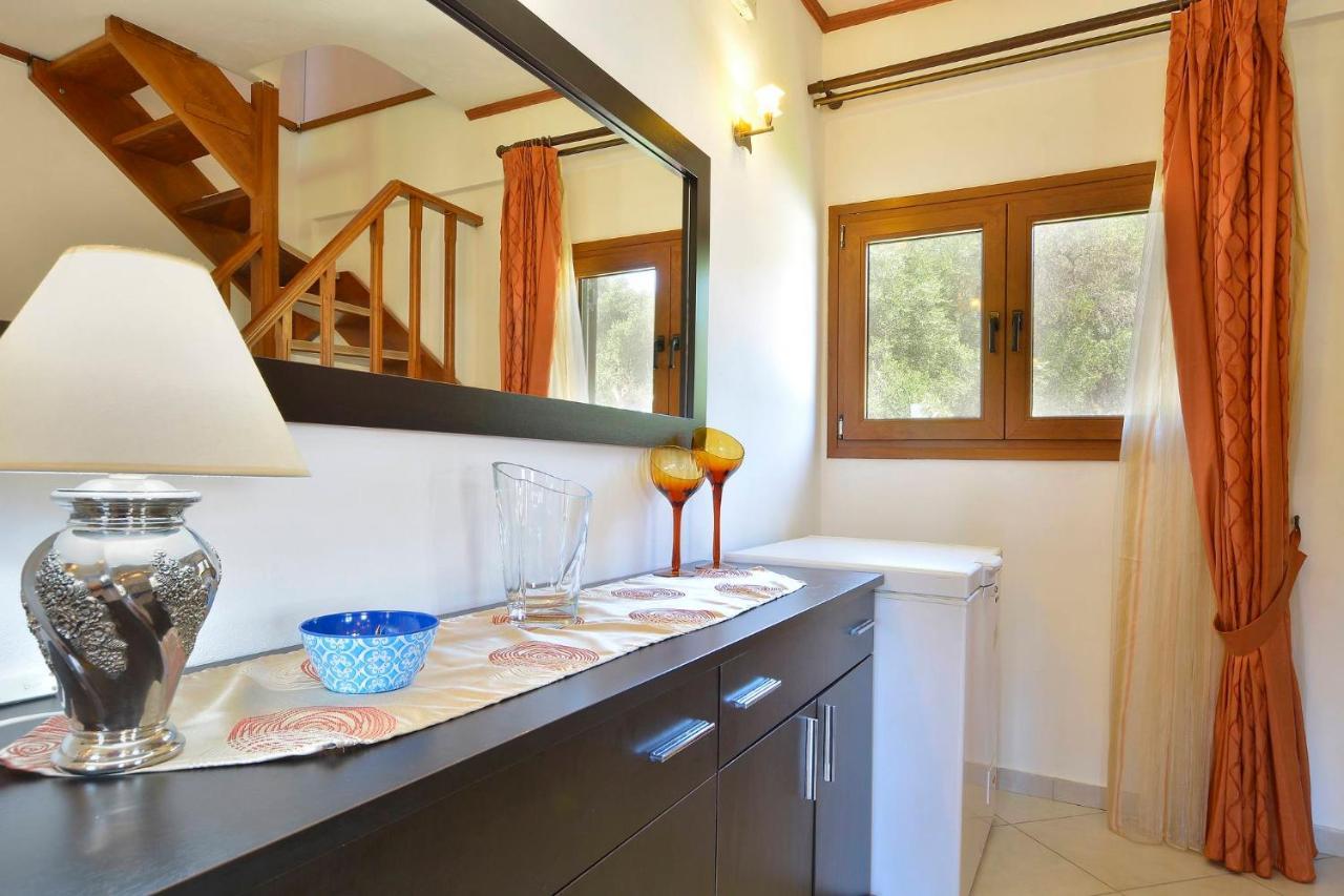 La Casa Del Sole Villa Halikounas Екстериор снимка