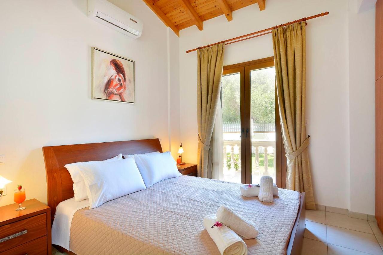 La Casa Del Sole Villa Halikounas Екстериор снимка