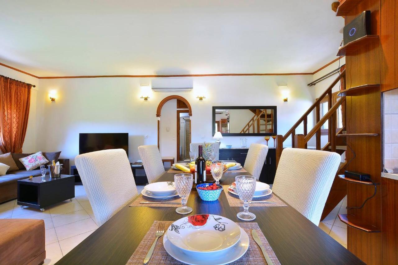 La Casa Del Sole Villa Halikounas Екстериор снимка
